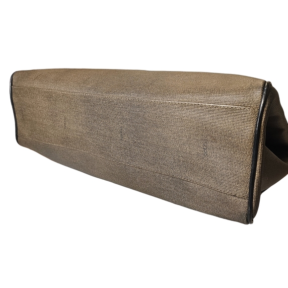 VINTAGE FENDI HANDBAG - Picture 6 of 12